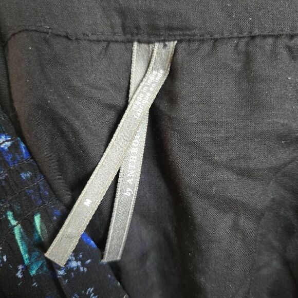 Anthropologie Ruched Floral Mini Dress Size Medium Long Sleeve V-Neck - Picture 9 of 10